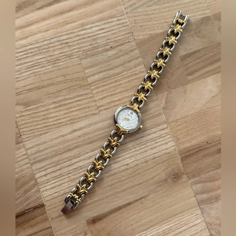 Bulova Diamond Vintage Ladies Watch Two-Tone Bracelet Case Shimmery Silver Dial